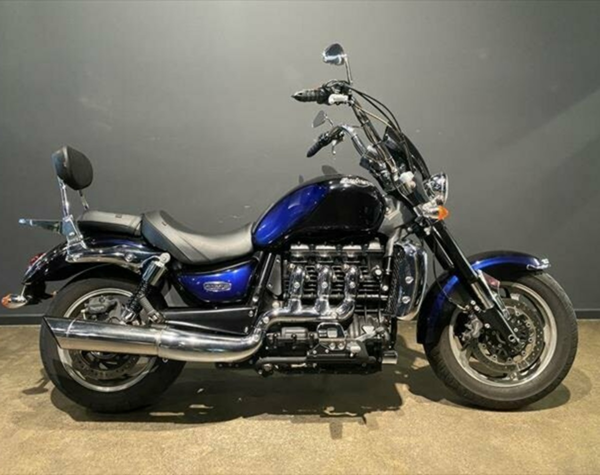 Triumph Phantom Blue Haze (code PV) Paint Product